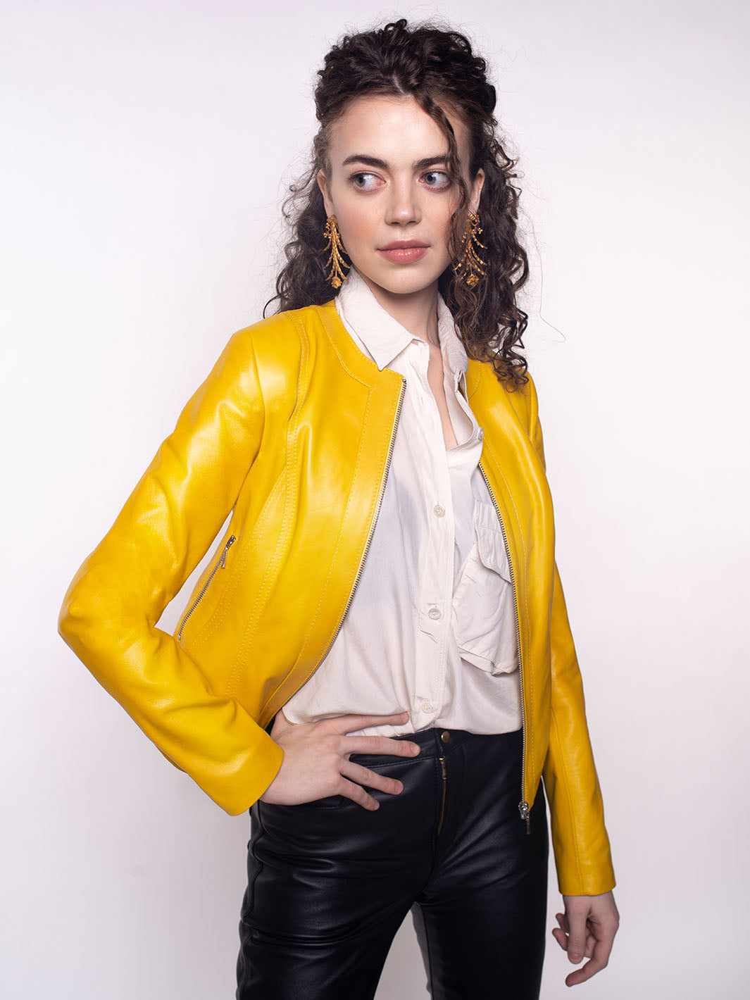 Yellow leather women's Chanel LISA
